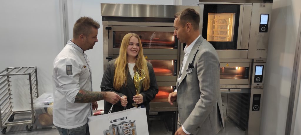 1665250463520 1665250463520