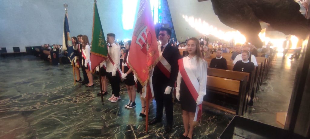 303180094_776771223473919_5986219183882240084_n