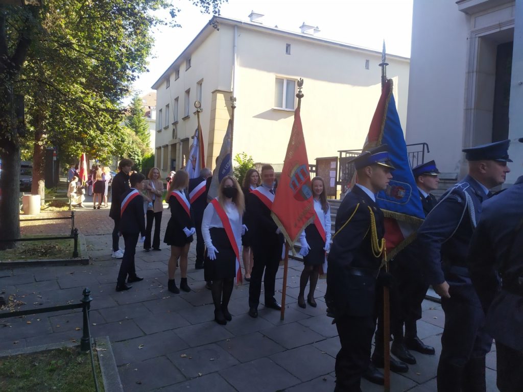 IMG_20210910_085440_Easy-Resize.com IMG_20210910_085440_Easy-Resize.com