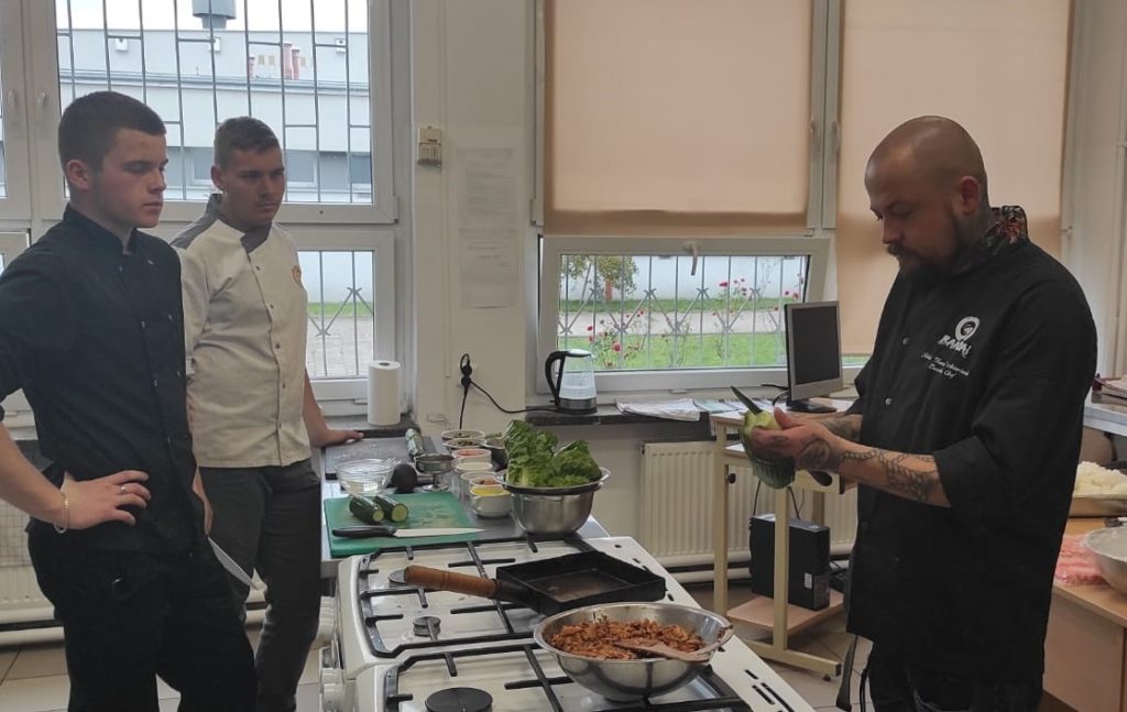 WhatsApp Image 2021-10-26 at 20.57.18 (5)