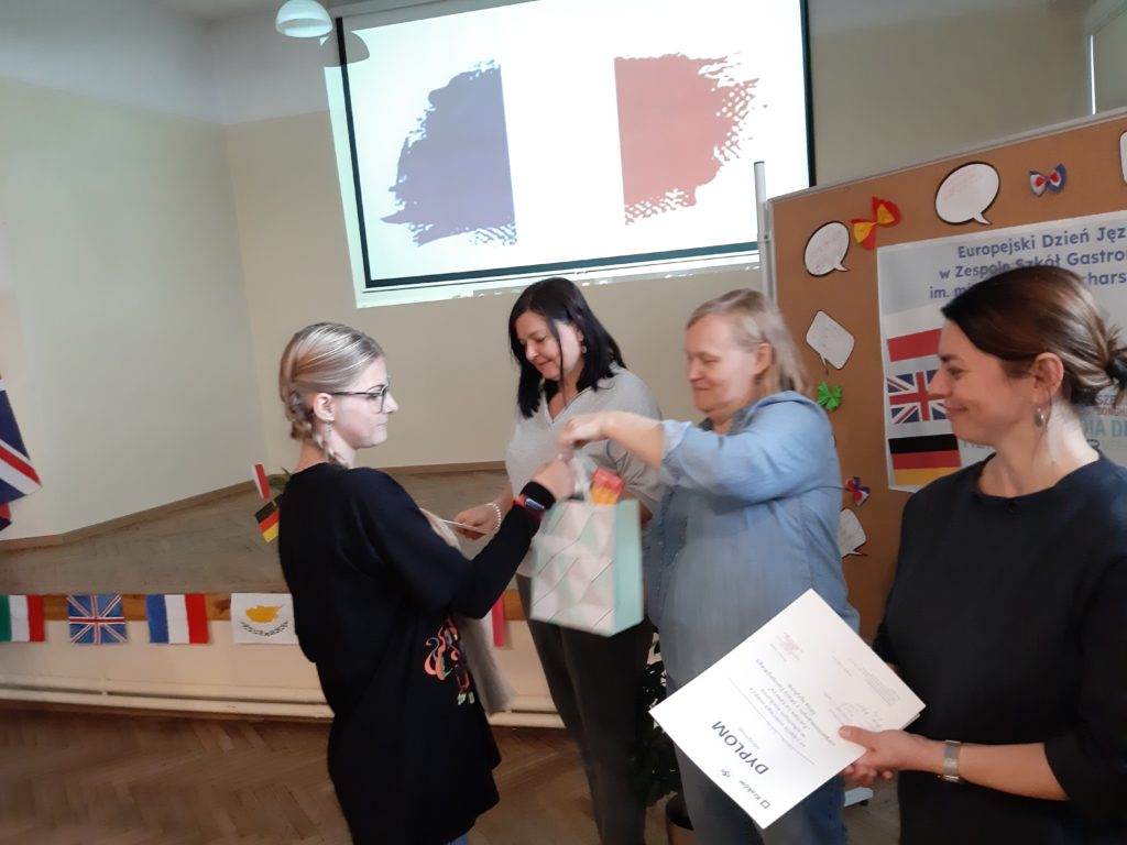 20220929_124810 (1) 20220929_124810 (1)