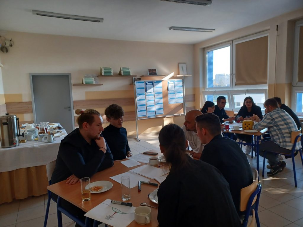 312519059_600874345134933_8300069897173455601_n