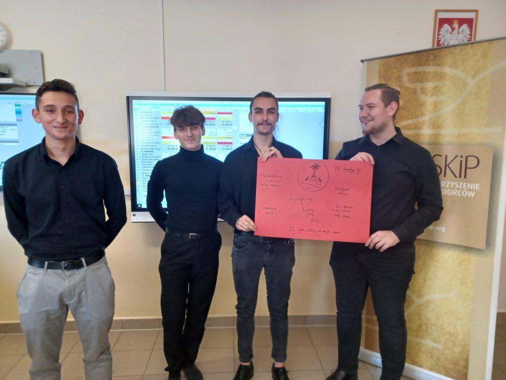 313302046_600874375134930_7043465046354237719_n