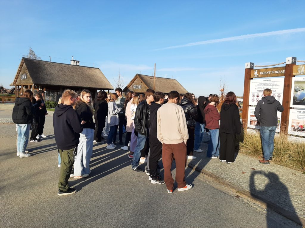 313351122_603981508157550_1403975295464357485_n 313351122_603981508157550_1403975295464357485_n