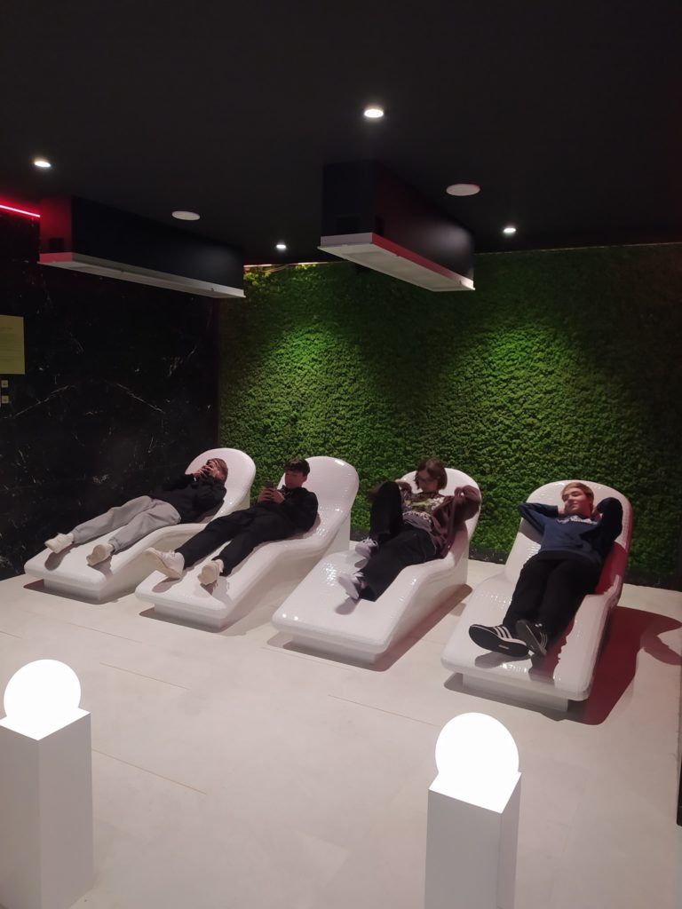 317079072_619772093245158_9035176848231383379_n 317079072_619772093245158_9035176848231383379_n