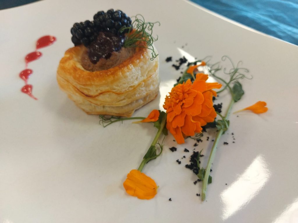 333511539_217055990869321_3469675579982455590_n 333511539_217055990869321_3469675579982455590_n