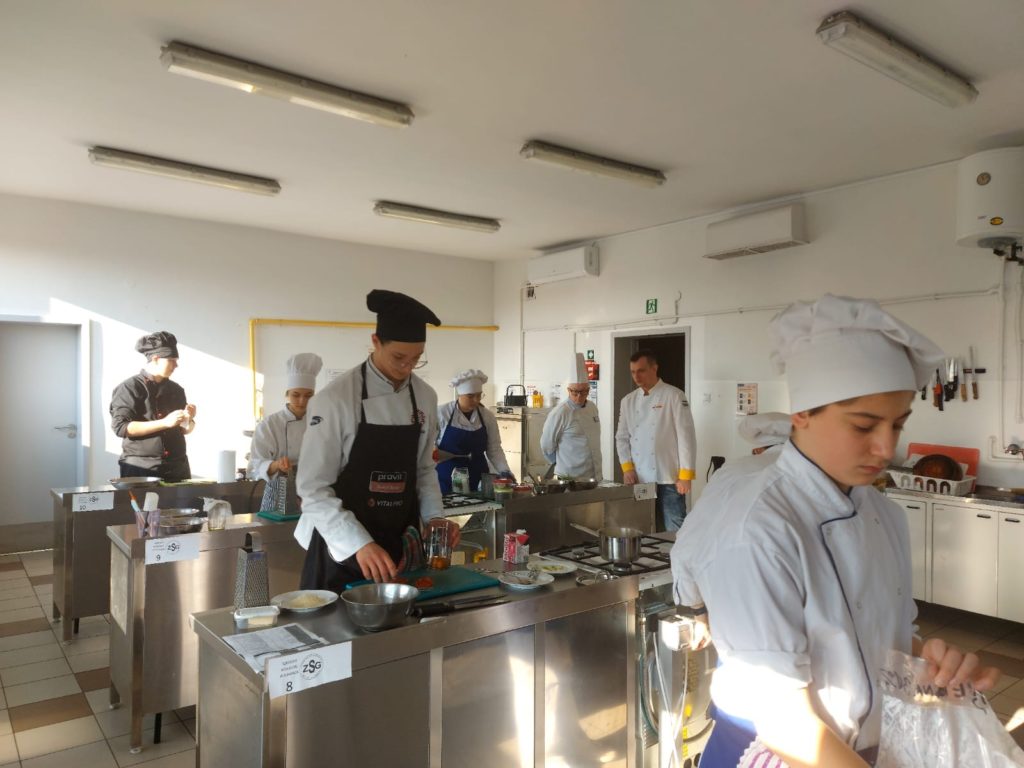 335872768_1411993659604279_2212487690965239330_n 335872768_1411993659604279_2212487690965239330_n