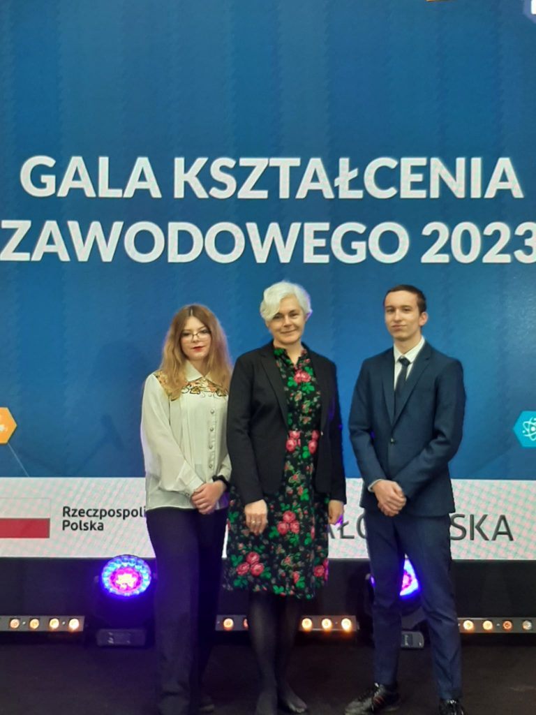 339154686_1248384292457132_5997525334205281559_n