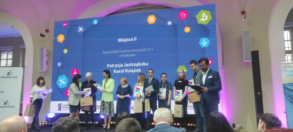 339159111_535591718646094_1082833968754140493_n