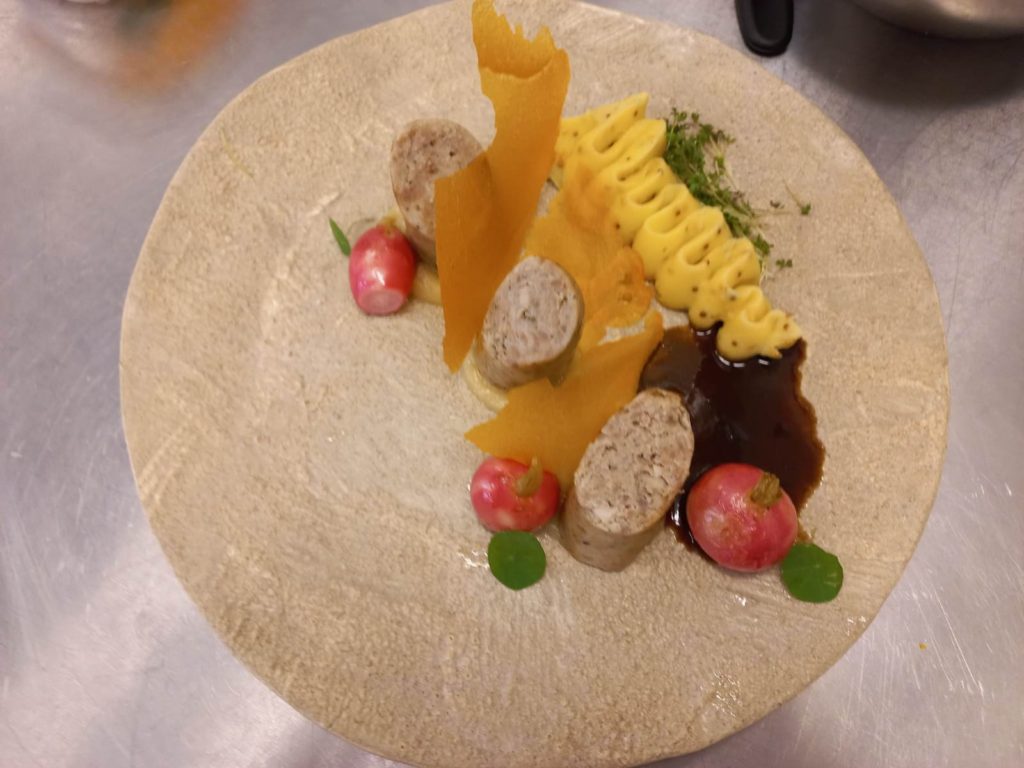 339300528_747977933395785_1676537582685513939_n