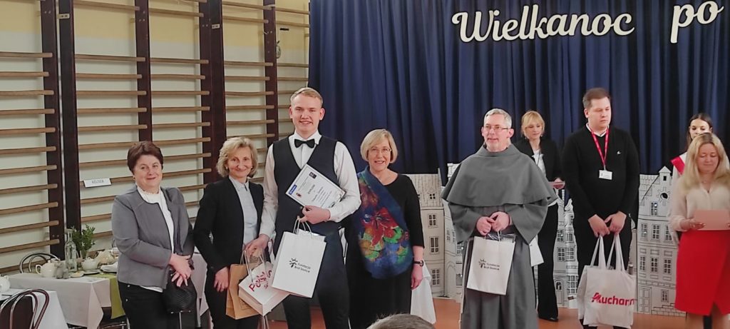 339312575_206560672073724_8668343312574068731_n