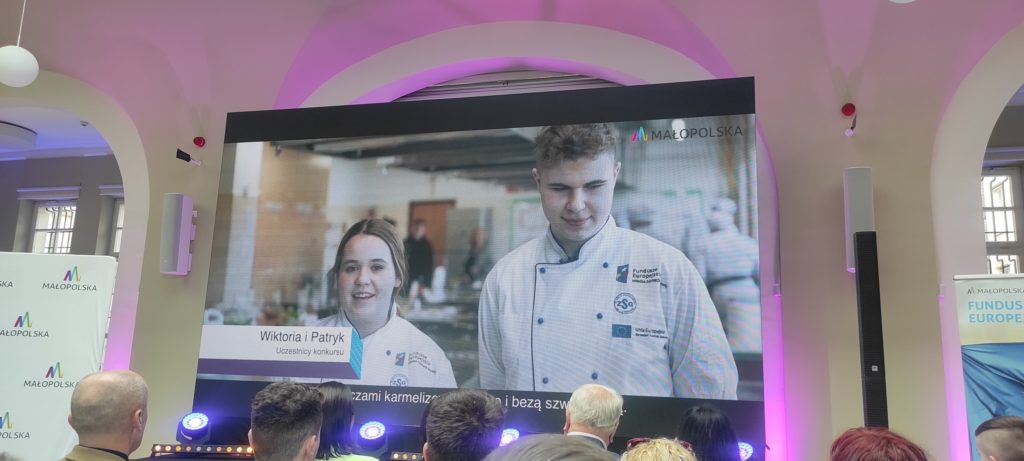 339321633_213838744596939_575656584560188135_n