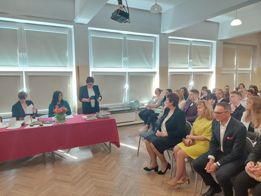 344549989_6168622839861948_789489780712956437_n