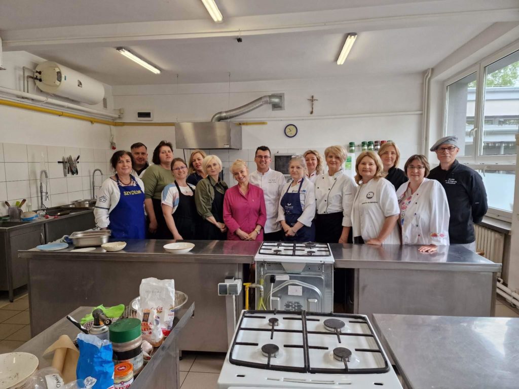 347445993_599581552142253_2059095073902494865_n 347445993_599581552142253_2059095073902494865_n